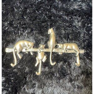 Solid Cat Wall Hook Hanger Featuring Four Playful Cats On A Branch